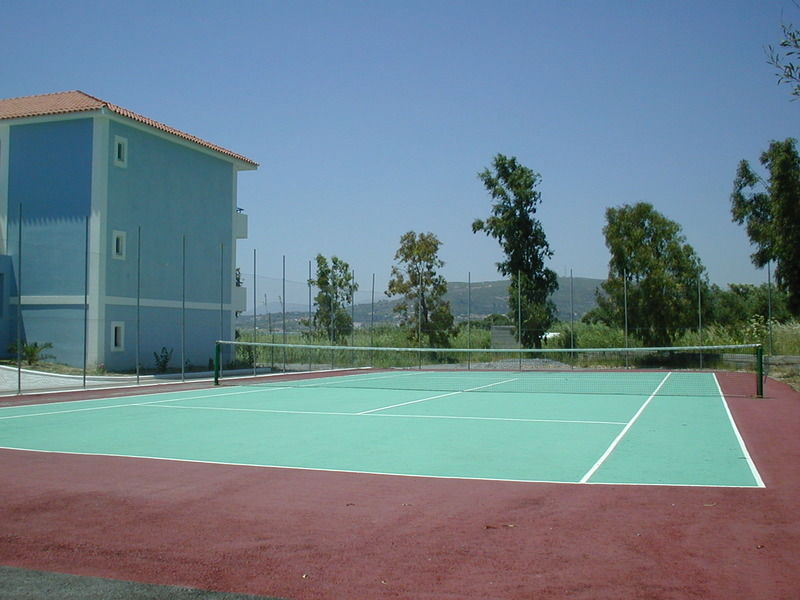 Zefiros Beach Hotel Mykali Exterior photo